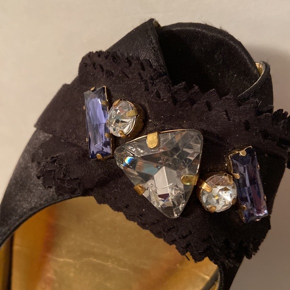 Nine West Open Toe Jeweled Black Satin Fabric Flats sz 9 M - Picture 8 of 8